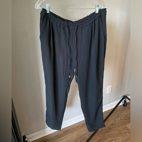 Zara black flowy ankle pants-Size L - Picture 2 of 6